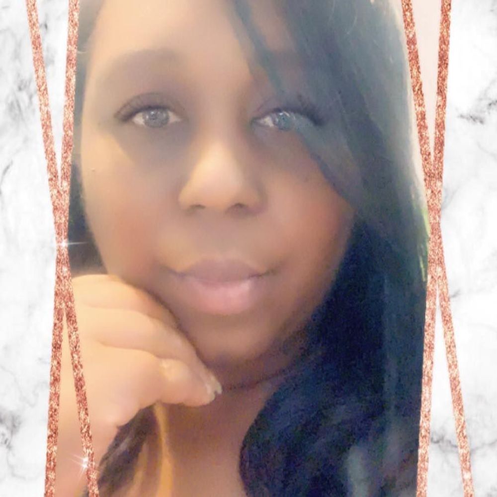 Meet your Posher, Shara